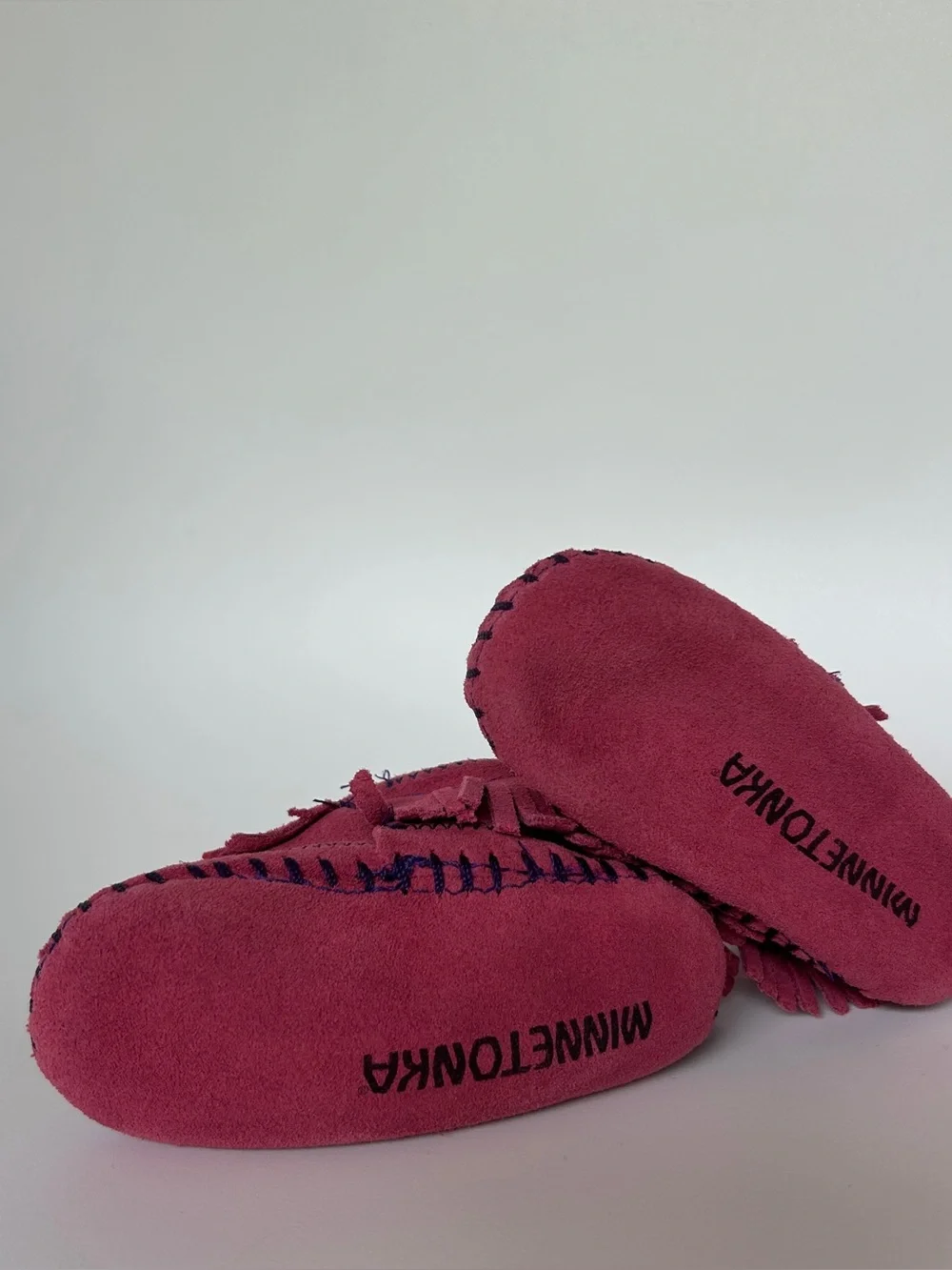 Minnetonka Baby Girl Infant Leather Moccasins Size 2 Fringe